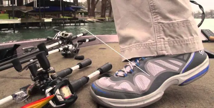 best deck shoes for fishing